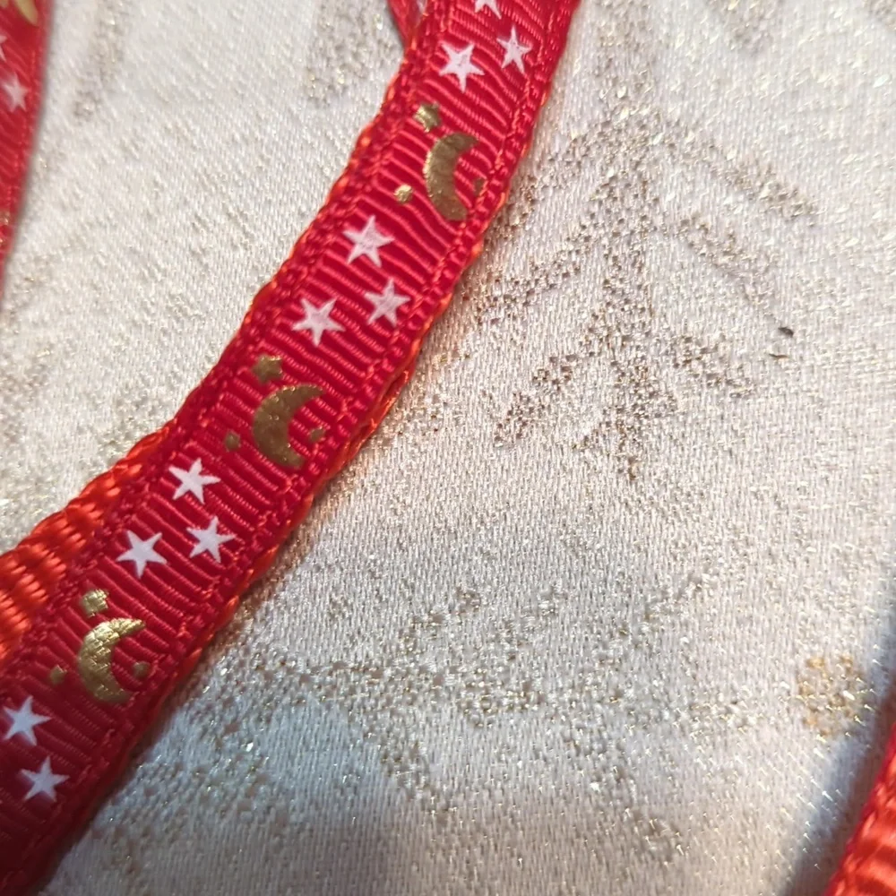 Red moons and stars reflective kitten cat leash harness collar